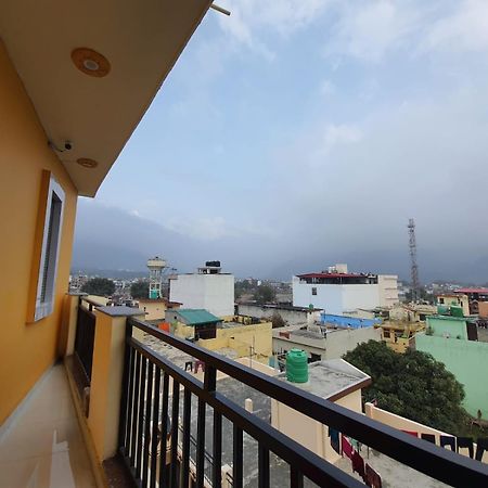 Hotel Suraj Rishīkesh Εξωτερικό φωτογραφία
